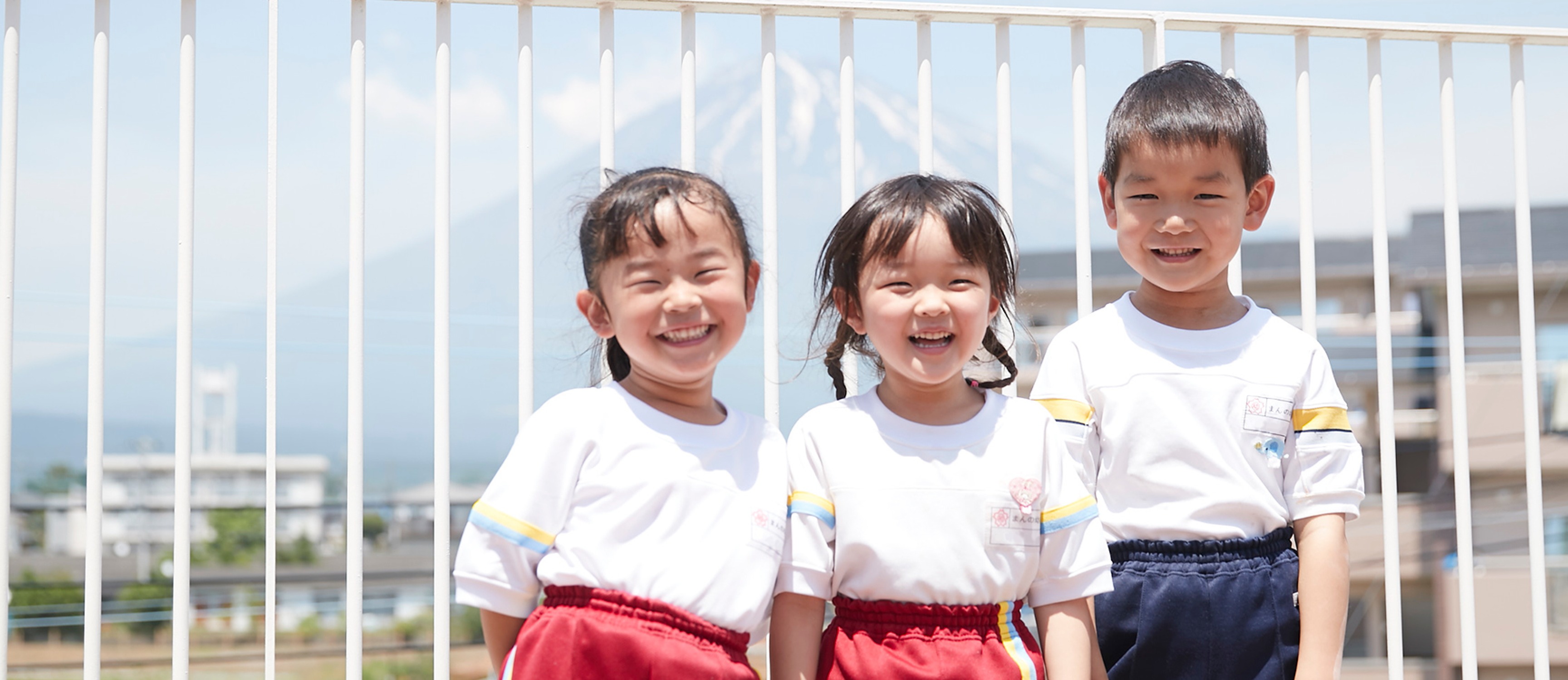 万野幼稚園の子どもたち
